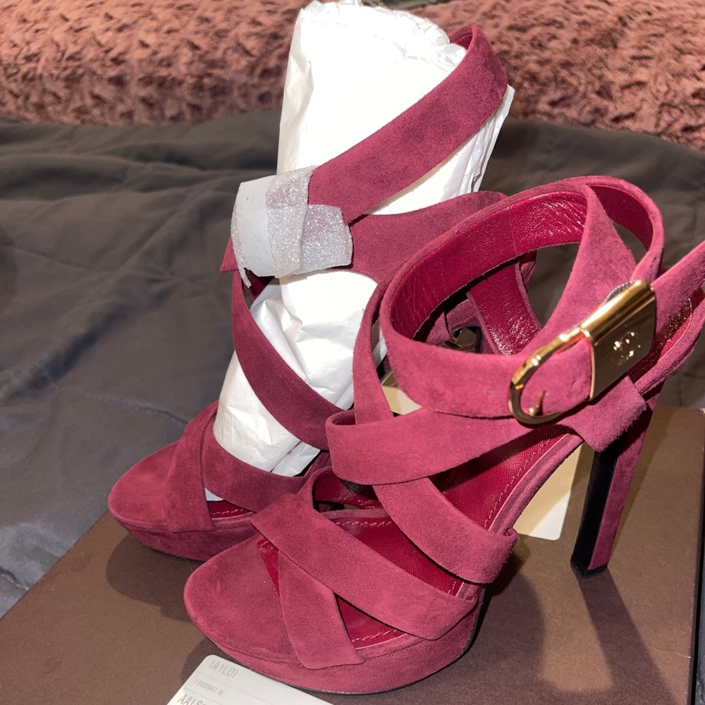 Louis Vuitton #Lock Me Sandal , #Size 36 , #Color Burgundy Suede